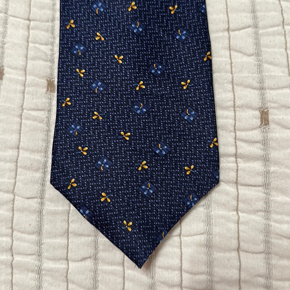 Men’s tie. Navy pattern.  Nautical. NWT
